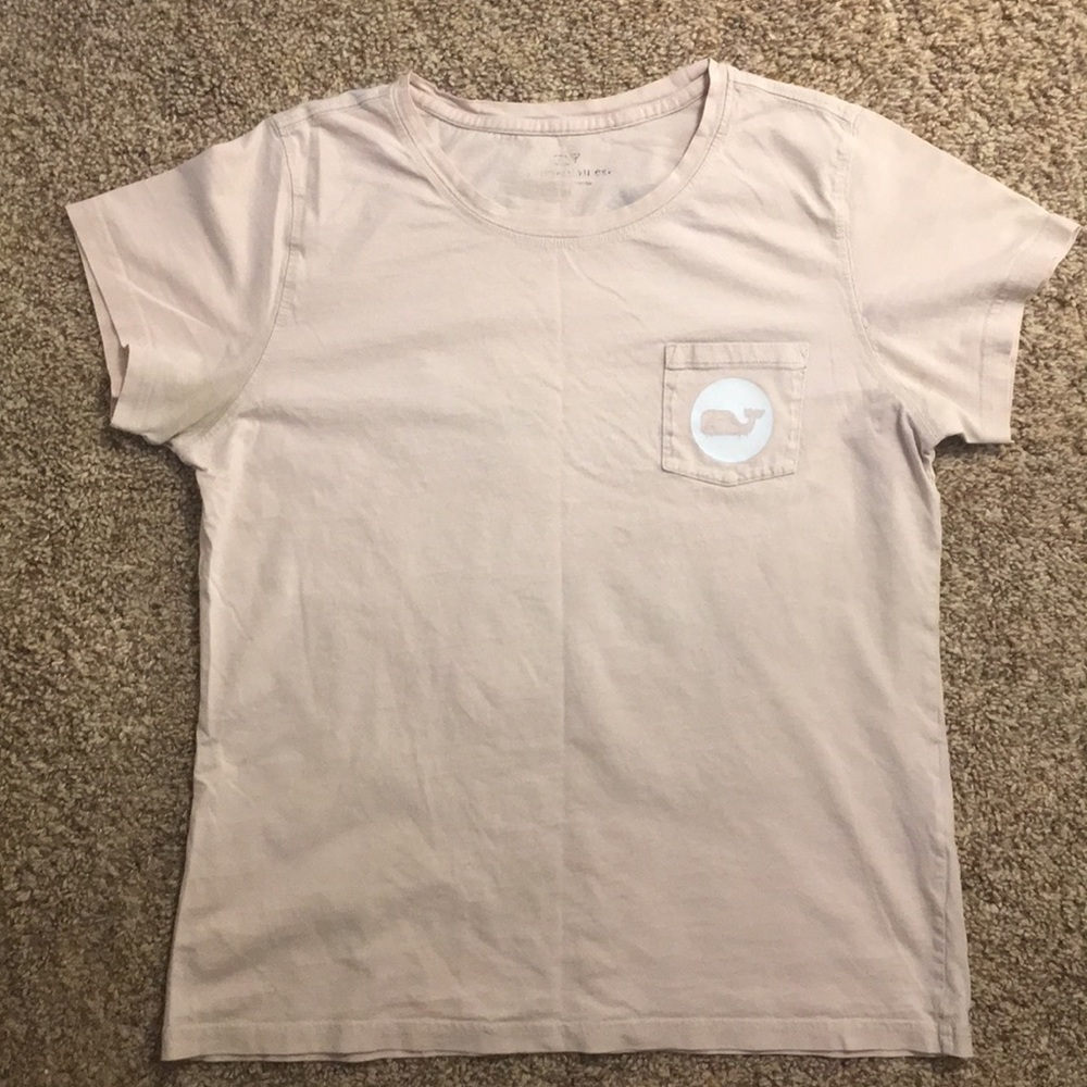 Vineyard Vines Logo Top w/ Pocket